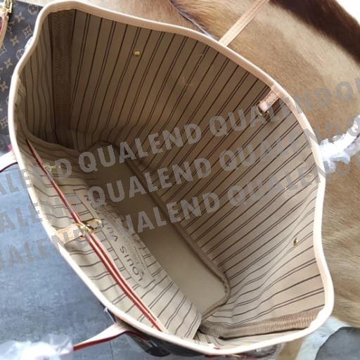 b0d46ffc8716eb59dddaeea5a03a85e9_1651216398_7119.jpg?v=1