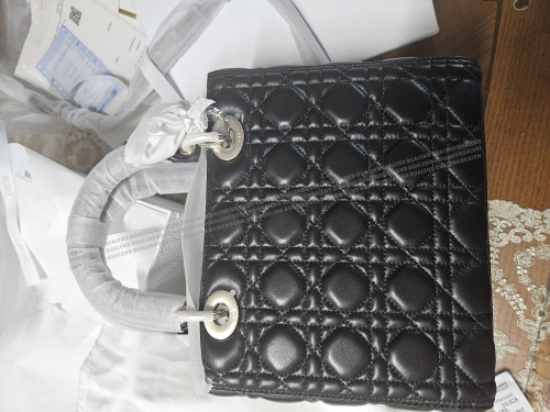 5e087212951670885d3dfcddebe5b427_1702524476_3542.jpg?v=1