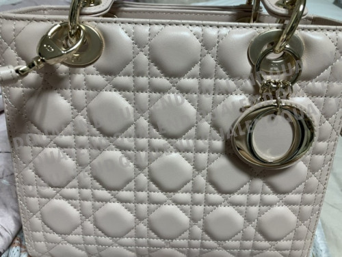 88897ecde6eb6ebe2cdffc7cb1dd713a_1732769630_029.jpg?v=1