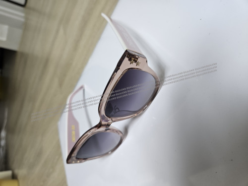 b933f4a178a560331e5794f94ac70c44_1744603892_0663.jpg?v=1