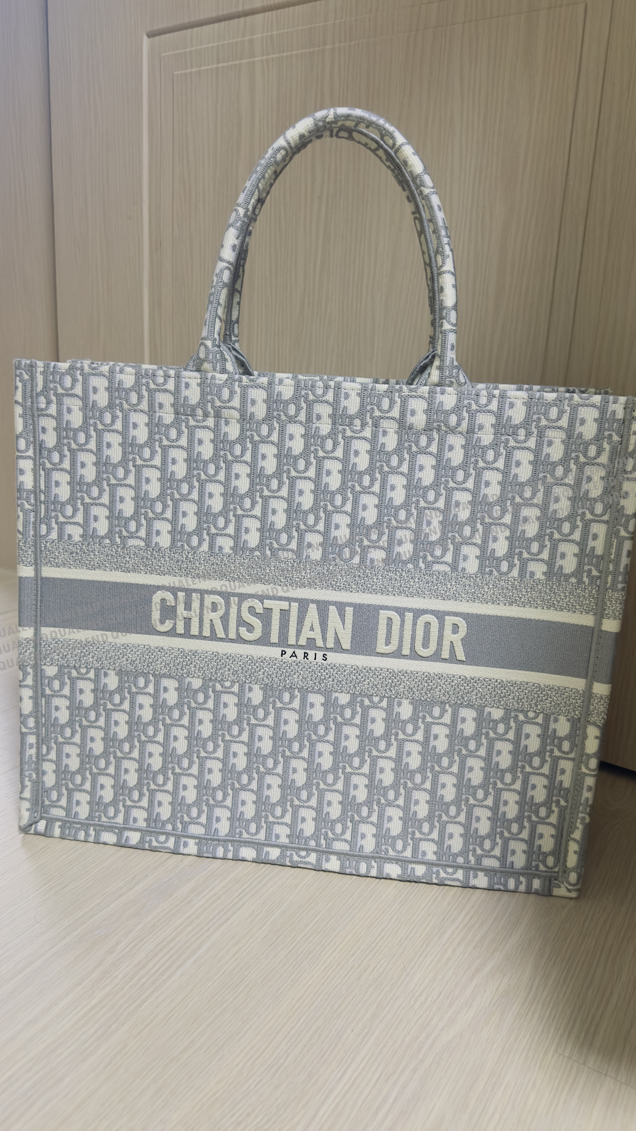 775c4c49c8011071b3621192c1bc2dc8_1753679375_5066.jpg?v=1