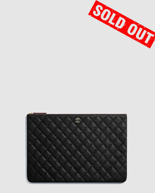 [CHANEL-샤넬]클래식 클러치 라지 블랙 캐비어 은장