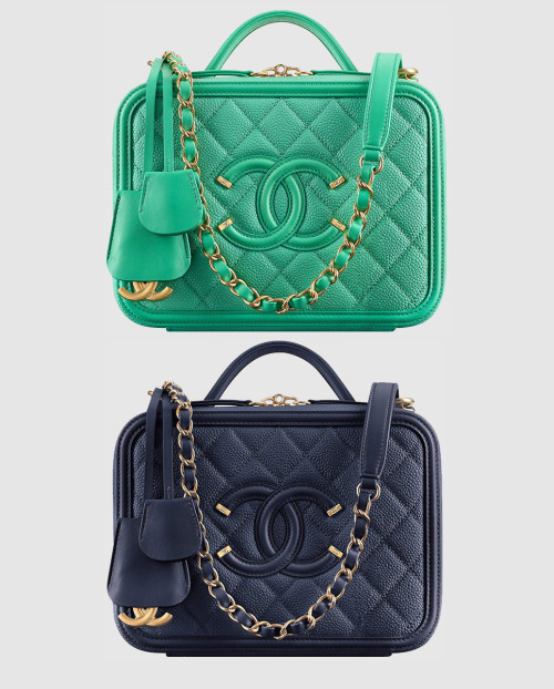 [CHANEL-샤넬]베니티 코스메틱 미듐 원톤 A93343