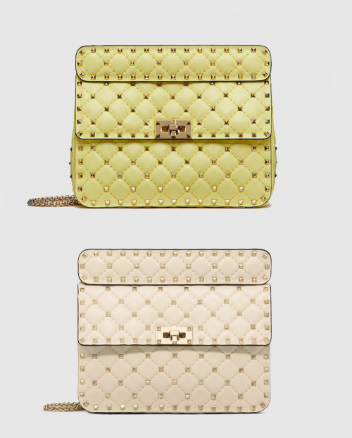 [VALENTINO-발렌티노]락스터드 스파이크백 미듐