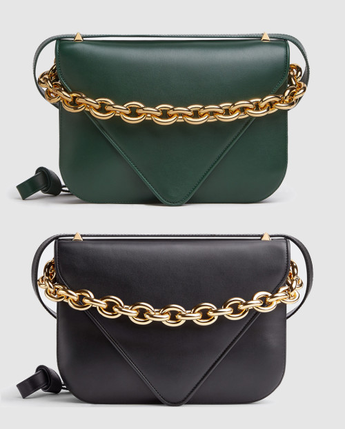 [BOTTEGA-보테가베네타]마운트 숄더백 미듐 667398