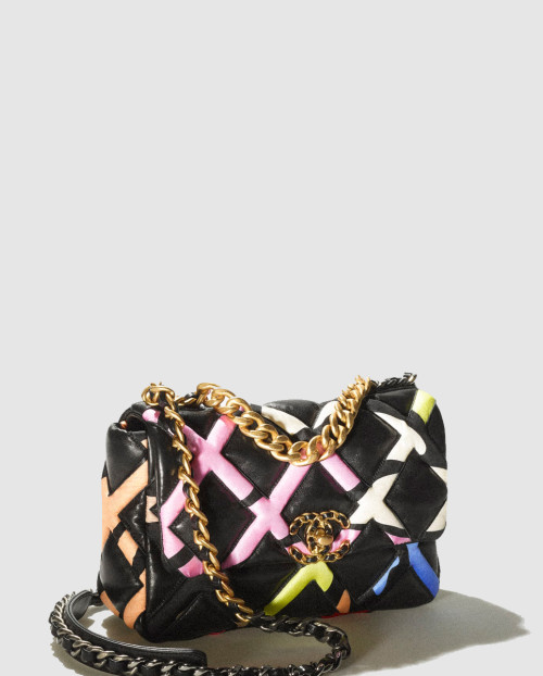 [CHANEL-샤넬]19백 미듐 AS1160