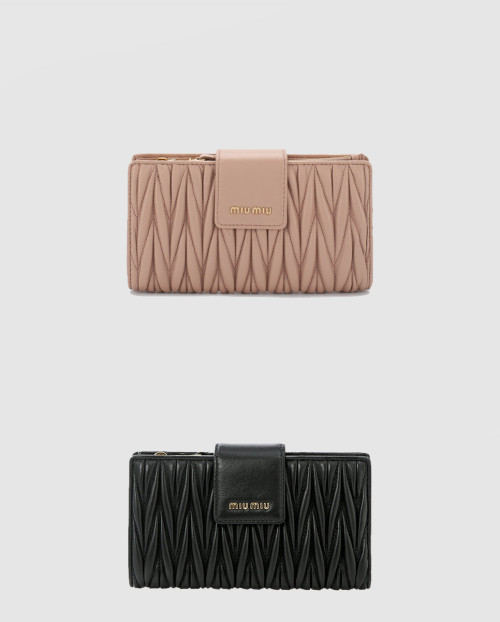[MIUMIU-미우미우]마테라쎄 나파 장지갑 5ML015