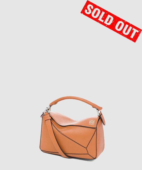 [LOEWE-로에베]퍼즐백 카프스킨 스몰 카멜