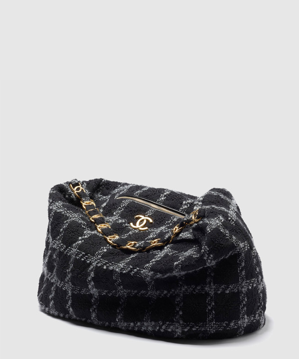 [CHANEL-샤넬]맥시 호보백 AS3564