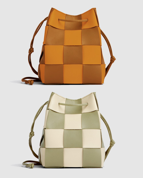 [BOTTEGA-보테가베네타]카세트 버킷백 스몰 680218