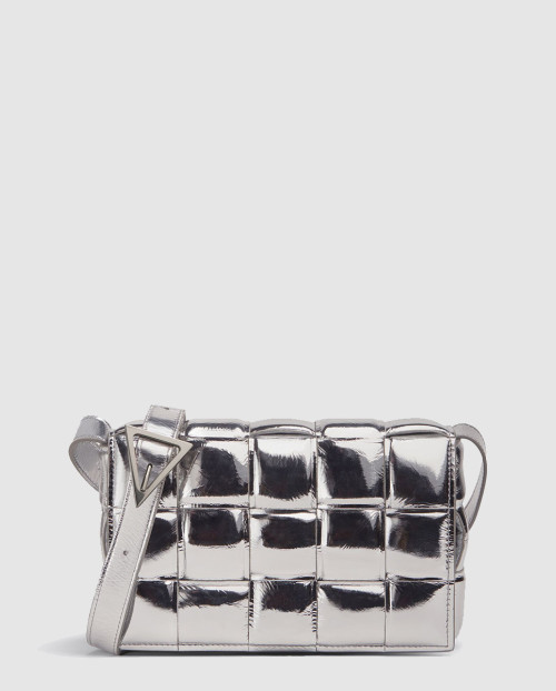 [BOTTEGA-보테가베네타]패디드 카세트백 591970