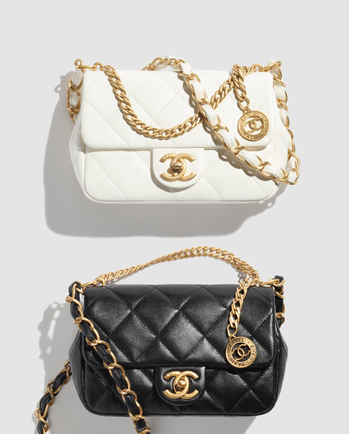 [CHANEL-샤넬]스몰 플랩백 AS4012