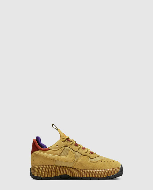 [NIKE-나이키]에어포스 1 와일드 위트 골드 FB2348