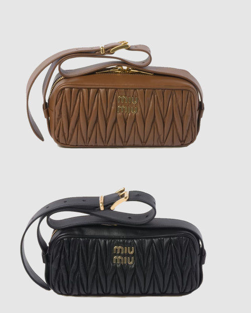 [MIUMIU-미우미우]마테라쎄 나파 가죽 숄더백 5BC158