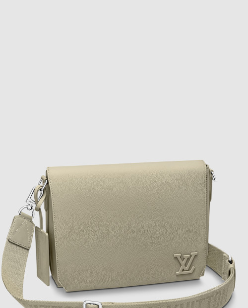 [LOUIS VUITTON-루이비통]테이크오프 메신저 M22505