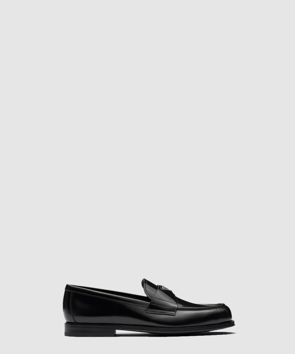 [PRADA-프라다]브러쉬드 가죽 로퍼 2DB209