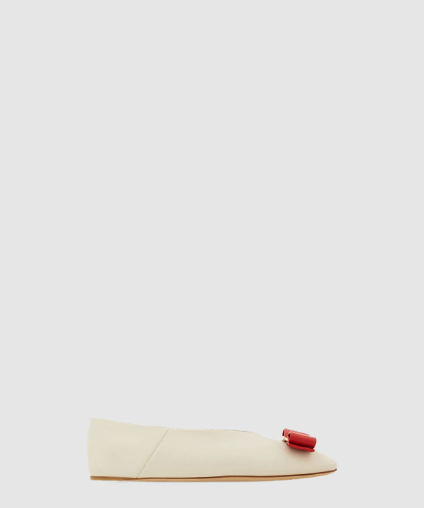 [FERRAGAMO-페레가모]바라 보우 발레 플랫 01I217