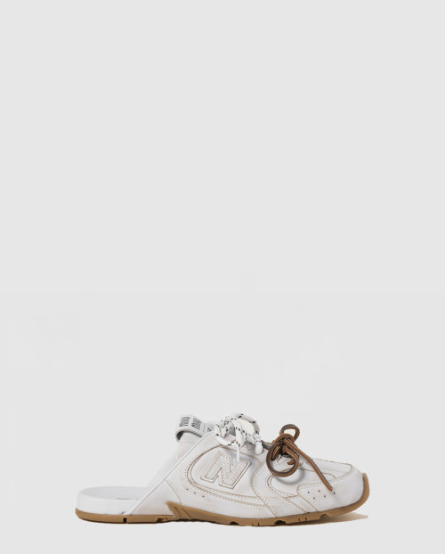 [MIUMIU-미우미우]가죽 뮐러 슈즈 5E333E