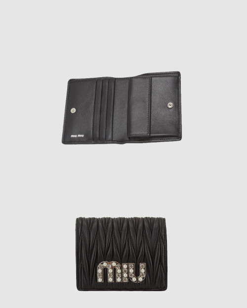 [MIUMIU-미우미우]마테라쎄 나파 가죽 반지갑 5MV204