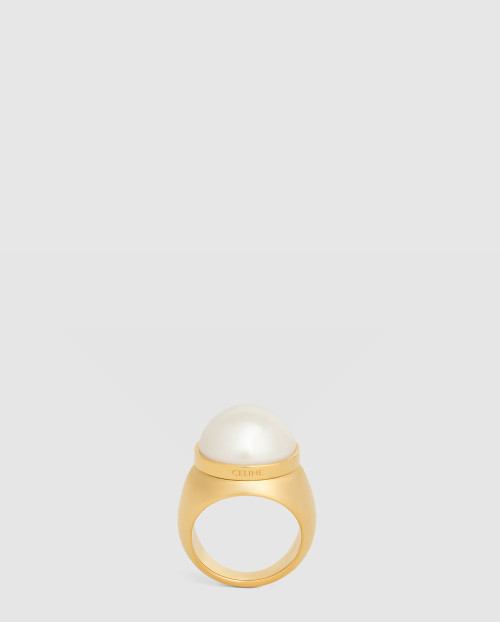 [CELINE-셀린느]수지 진주와 골드 장식 신주 반지 461CI6