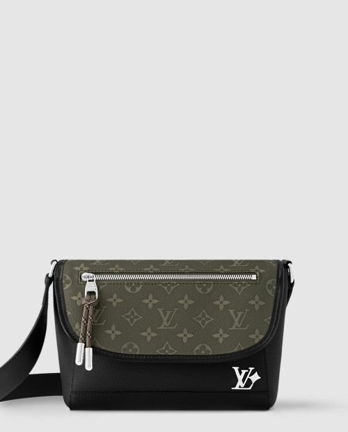 [LOUIS VUITTON-루이비통]펄스 메신저 M12625
