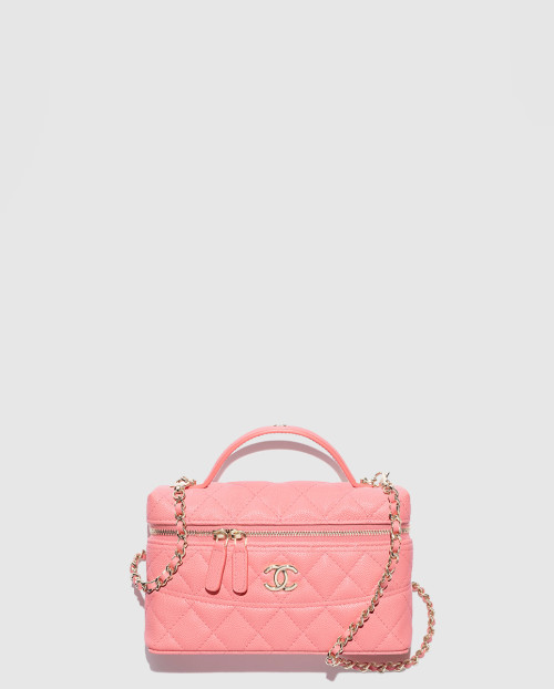 [CHANEL-샤넬]체인이 달린 긴 베니티 AP4407