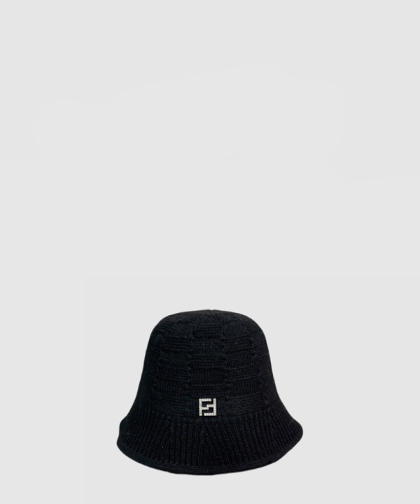 [FENDI-펜디]니트 벙거지 FXQ812