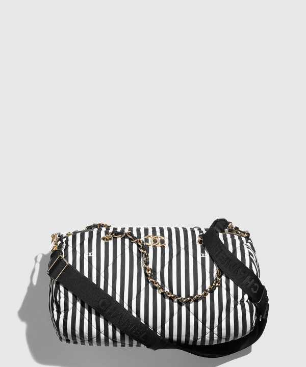 [CHANEL-샤넬]라지 볼링백 AS4696