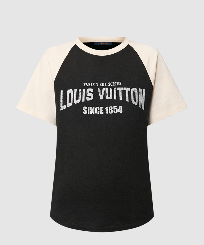 레플리카|이미테이션 louis-vuitton-루이비통시그니처-바시티-티셔츠-1agpha