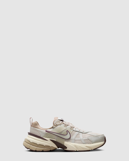 [NIKE-나이키]V2K 런 스니커즈 FD0736