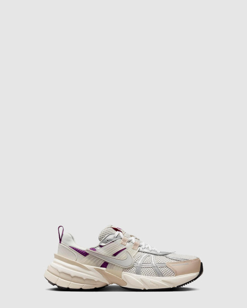 [NIKE-나이키]V2K 런 스니커즈 HF4305