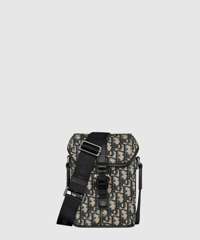 레플리카|이미테이션 dior-디올hit-the-road-미니-플랩-버티컬-스트랩백-2htca