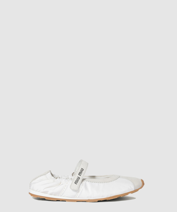 레플리카|이미테이션 miumiu-미우미우플룸-테크니컬-패브릭과-스웨이드-발레리나-5f370e