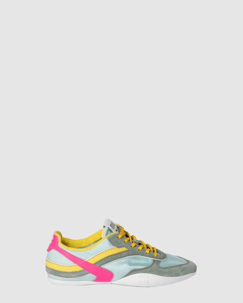 [MIUMIU-미우미우]체육관용 테크니컬 패브릭과 스웨이드 스니커즈 5E428E