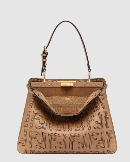 [FENDI-펜디]피카부 소프트 미디엄 8BN353