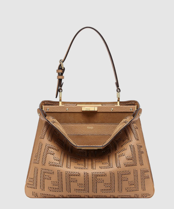 [FENDI-펜디]피카부 소프트 미디엄 8BN353