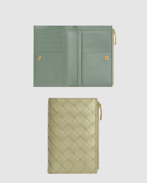 [BOTTEGA-보테가베네타]중형 인트레치아토 양면 지갑 749940