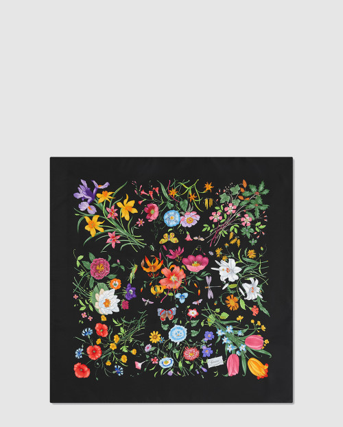 [GUCCI-구찌]프린트 실크 트윌 까레 823486