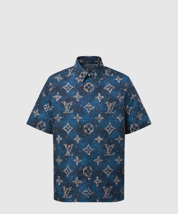 [LOUIS VUITTON-루이비통]프린티드 모노그램 쇼트 슬리브드 셔츠 1AHVTY