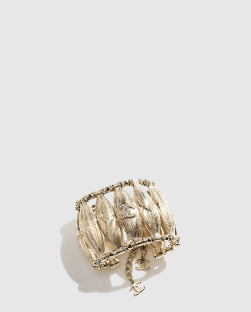 [CHANEL-샤넬]커프 ABF852