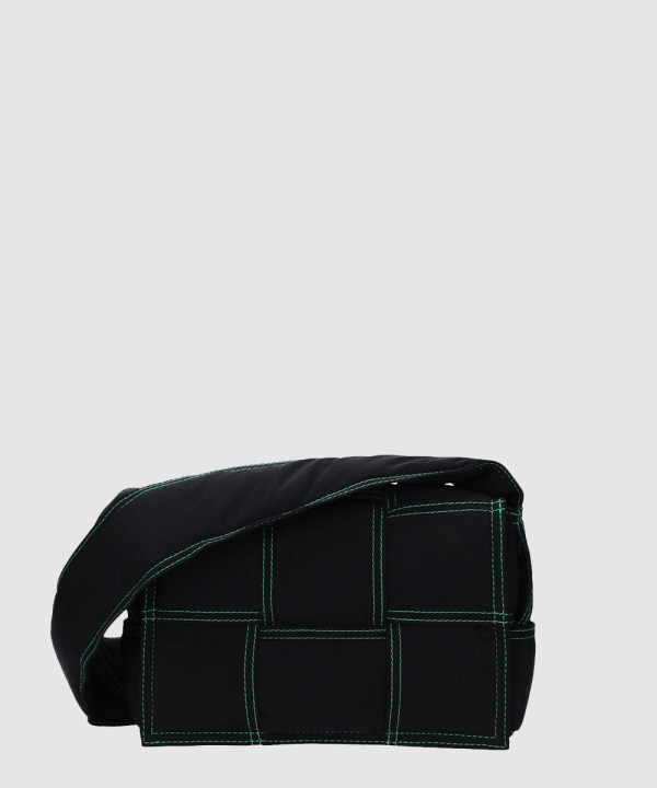 [BOTTEGA-보테가베네타]스몰 패디드 테크 카세트 795675