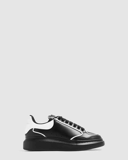 [MCQUEEN-알렉산더맥퀸]솔 투톤 가죽 스니커즈 777300