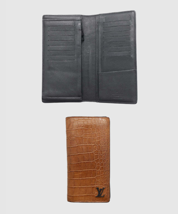 [LOUIS VUITTON-루이비통]악어 가죽 장지갑 M81830