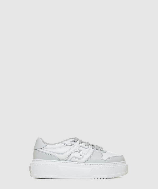 [FENDI-펜디] 가죽 플랫폼 로우탑 8E8571