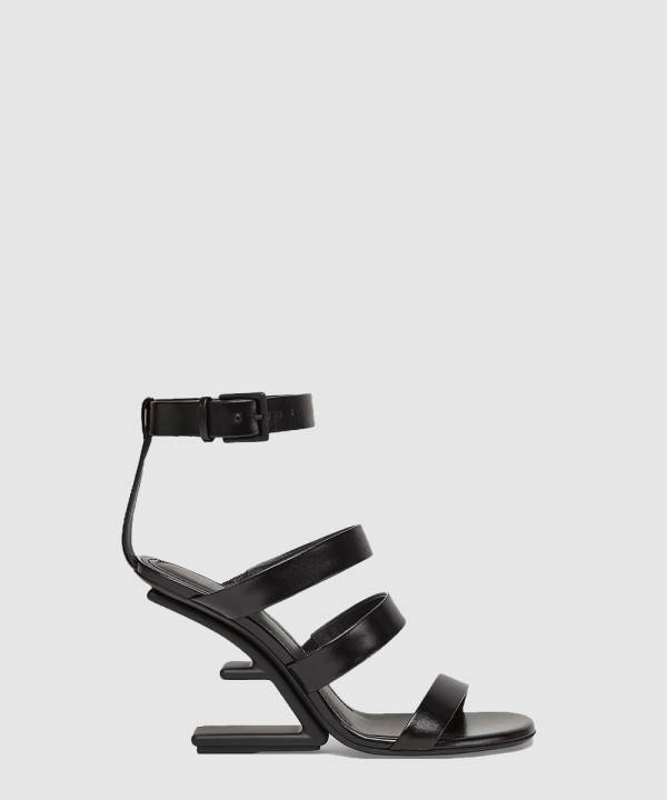 [FENDI-펜디]가죽 하이힐 샌들 8X8512