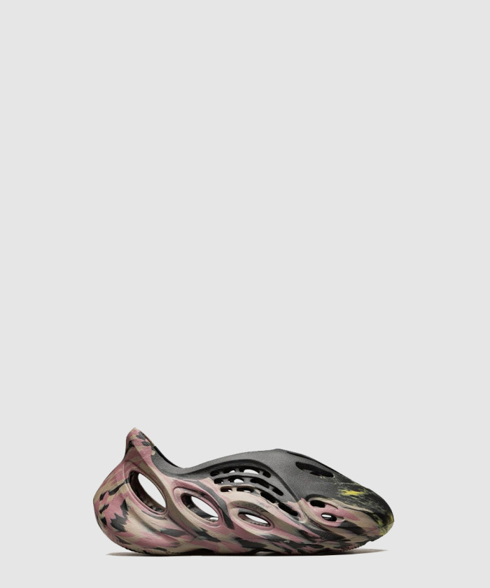 레플리카|이미테이션 yeezy-이지부스트이지-폼-러너-mx-카본-ig9562