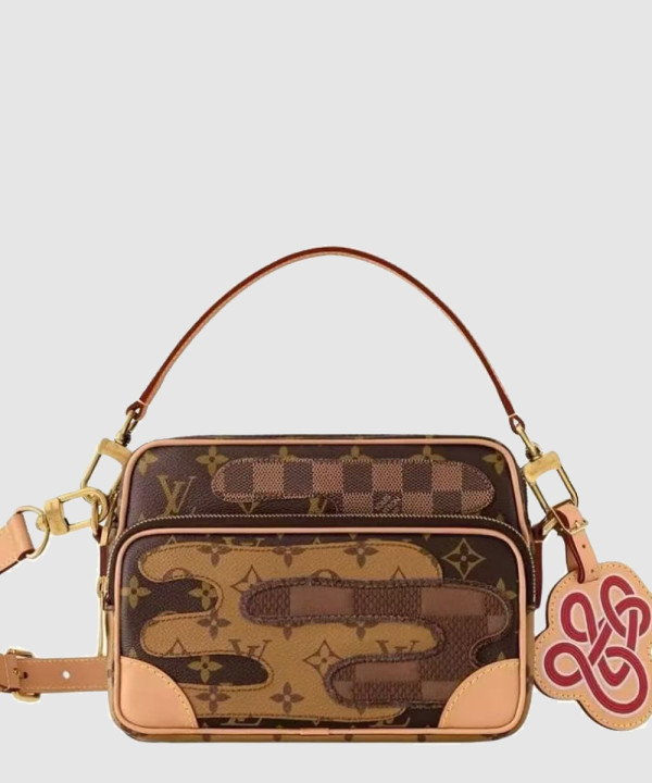 [LOUIS VUITTON-루이비통]닐 M26068
