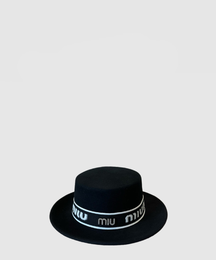 레플리카|이미테이션 miumiu-미우미우넓은-챙-플랫-탑-모자-5hc678