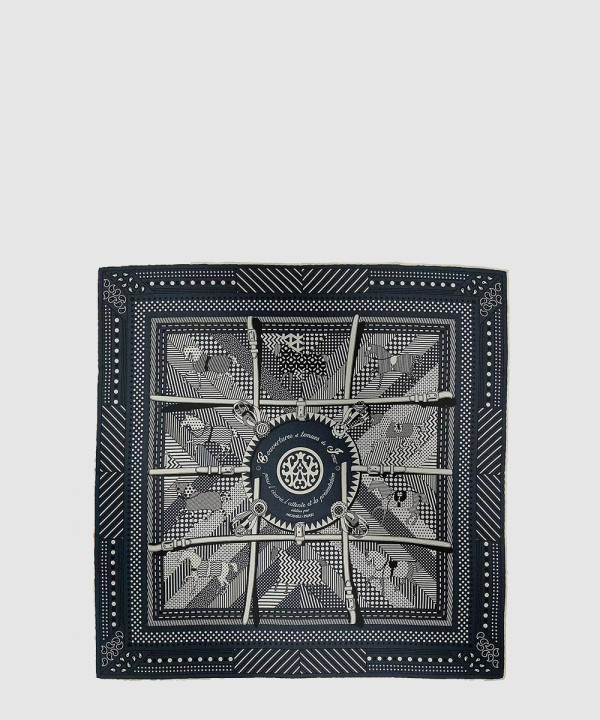 [HERMES-에르메스]Couvertures et Tenues de Jour Bandana 스카프 140